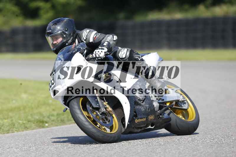 /44 09.08.2025 Plüss Moto Sport ADR/Freies Fahren/559